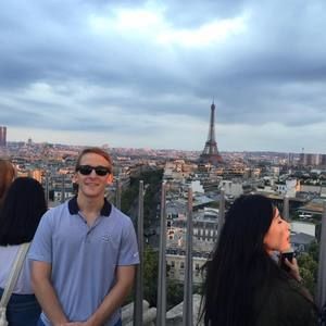 Meet your Posher, Sam